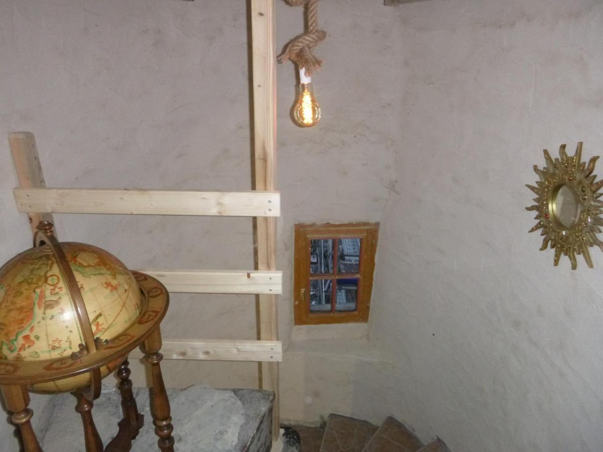 Le Bouddha Besse Bed & Breakfast Ngoại thất bức ảnh